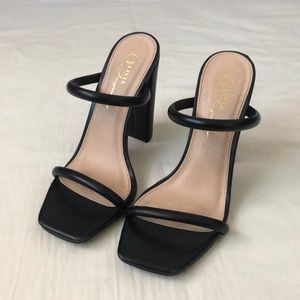 Olivia Jaymes Open Toe Heels